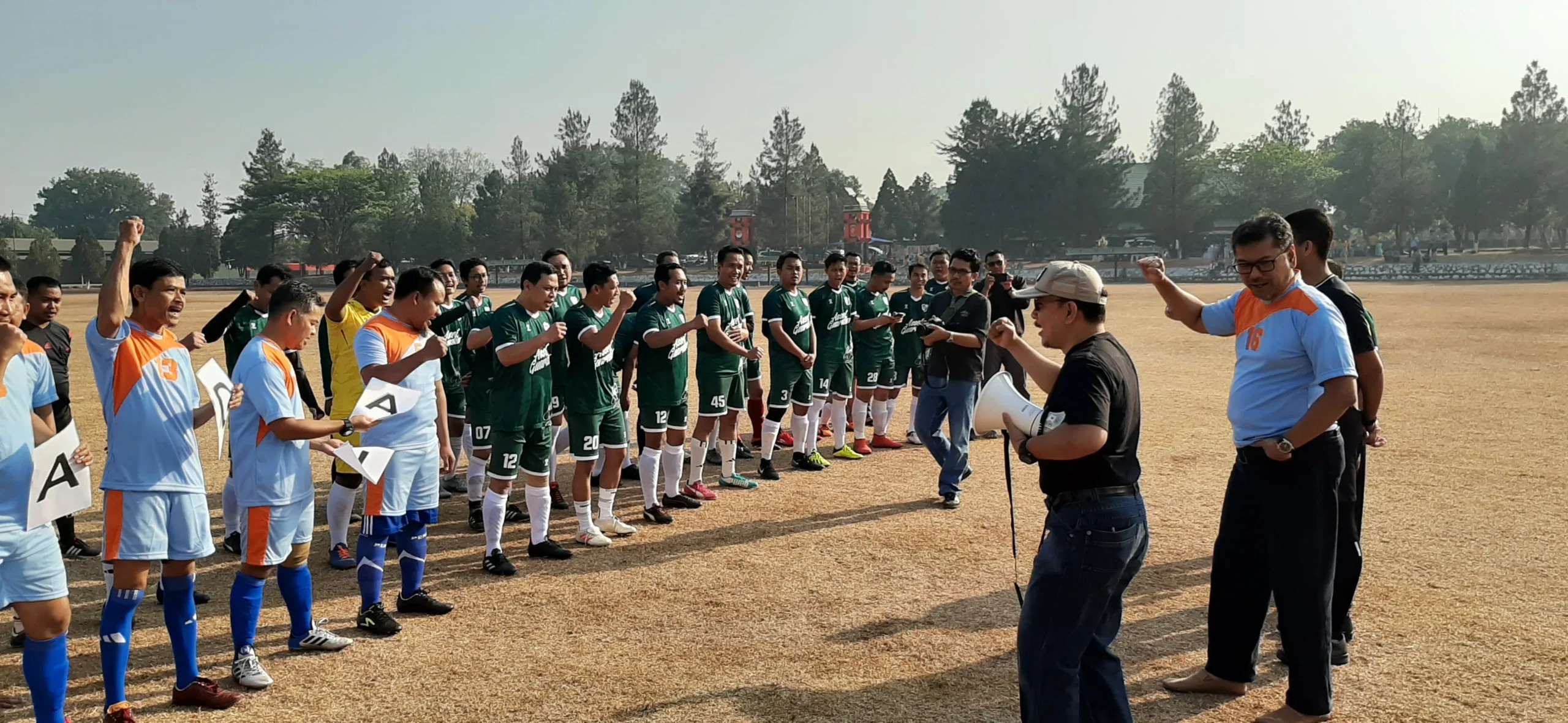 Azerbaijan di Panggung Internasional: Dari Kekalahan Sepak Bola, Penunjukan Wasit hingga Isu Farmasi dan Keamanan Regional