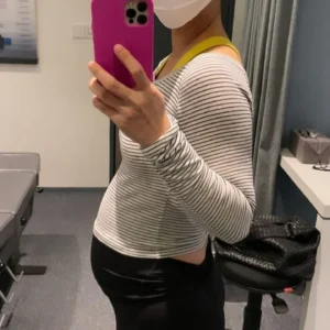 Nadia Saphira Tampil Memukau di Hong Kong: Baby Bump Kedua Jadi Sorotan Mode