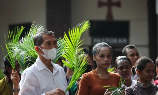 Paus Leo Kecam Penyalahgunaan Nama Tuhan untuk Membenarkan Perang pada Misa Minggu Palma