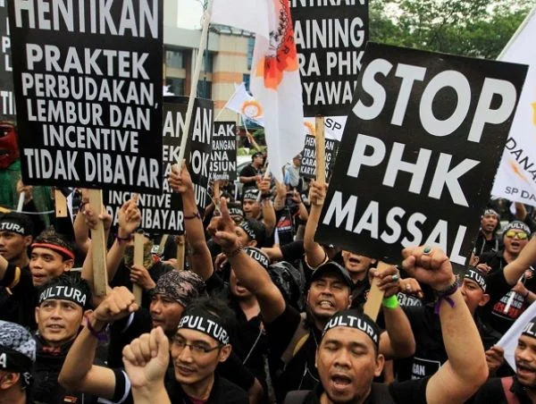 PPPK Terancam PHK Massal: DPR Ajukan Tiga Strategi Nasional, Daerah Didorong Hemat Anggaran