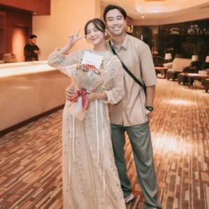 Sheila Dara Unggah Kenangan Haru di Ulang Tahun Vidi Aldiano, 20 Foto Jadi Viral di Instagram