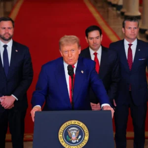 Trump Klaim Iran Setujui Proposal Perdamaian AS: Antara Janji Damai dan Ancaman Militer
