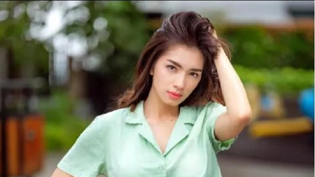 10 Potret Eksklusif Angel Karamoy Jelajahi Keindahan Brussels, Belgia!