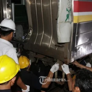 15 Korban Meninggal dan 88 Dirawat Usai Tabrakan Kereta di Stasiun Bekasi Timur, AHY Ungkap Penyelidikan