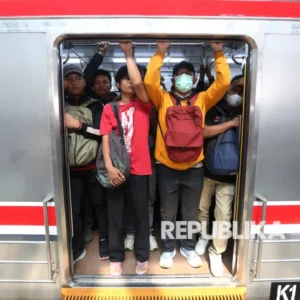 38 Penumpang KRL Dirawat di RS, 4 Meninggal Dunia