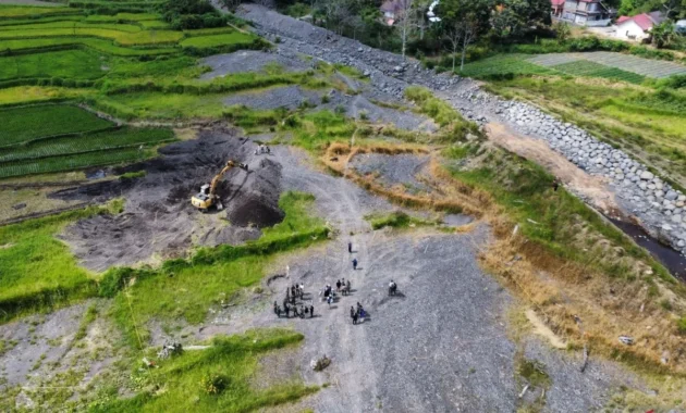 70% Lahan Terdampak Bencana di Sumbar Sudah Dipulihkan