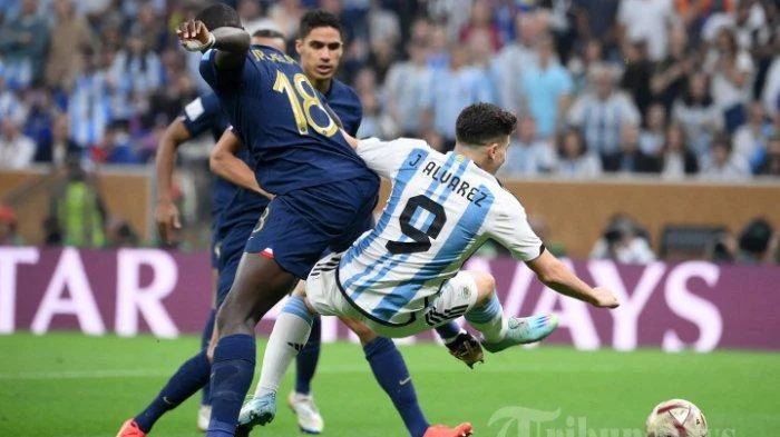 Air Mata Messi, Tawa Juara: Pelatih Argentina Terpukul Lihat Italia Gagal ke Piala Dunia!