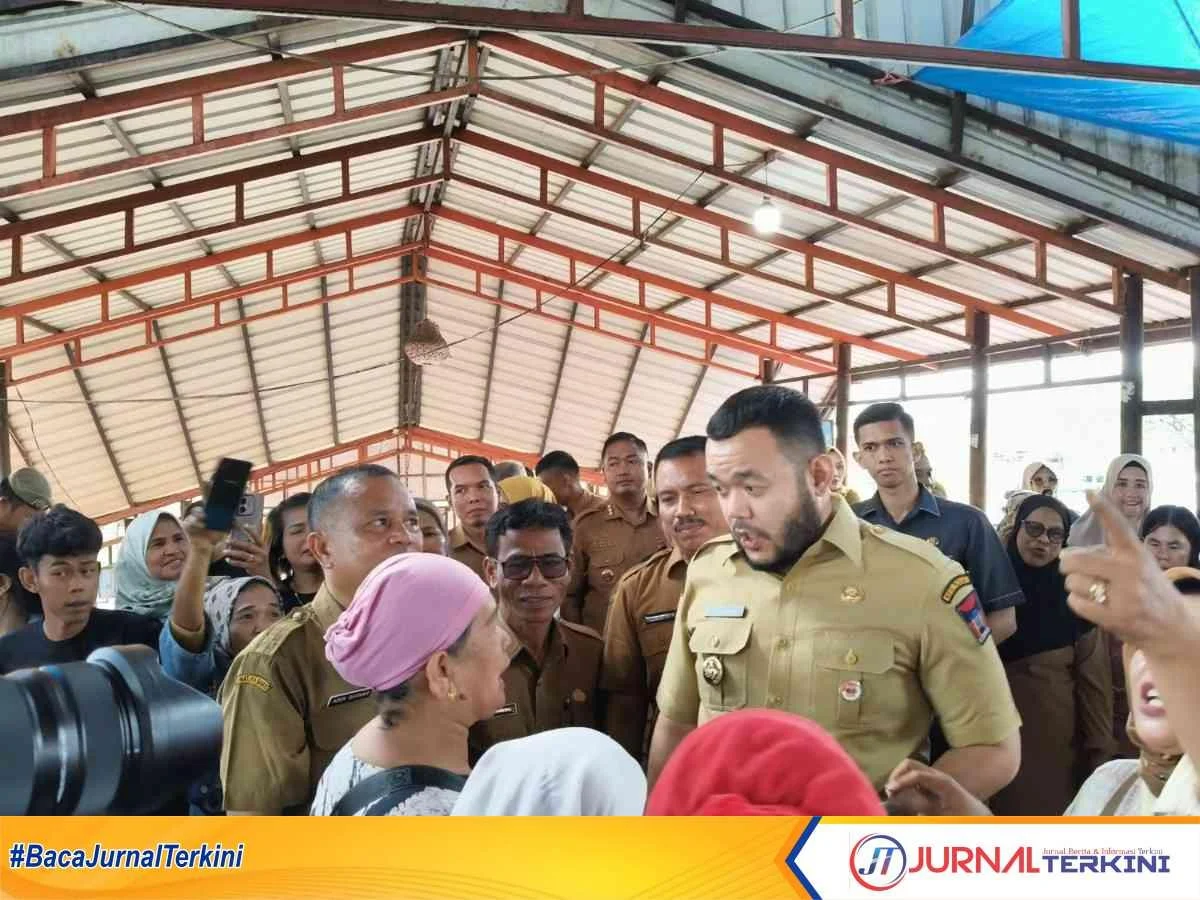 Amran Sulaiman Dorong Penyaluran 100% Minyakita lewat BUMN, Buka Peluang Substitusi Nafta, dan Percepat Rehabilitasi Sawah