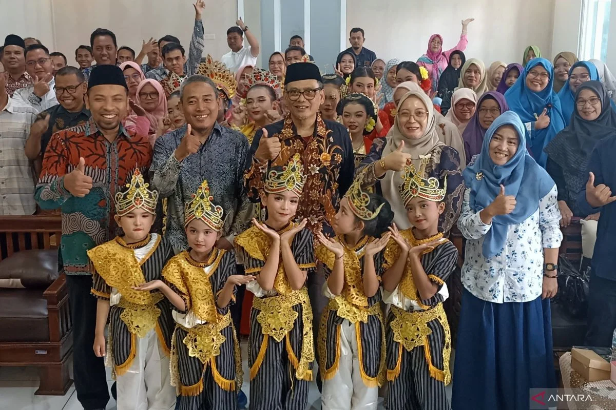 Anggota DPR: KAI Harus Terus Berinovasi sebagai Andalan Pariwisata