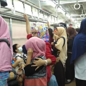 Anggota DPR Tekankan Fokus Keseluruhan pada Keselamatan KRL, Bukan Hanya Gerbong Khusus Perempuan