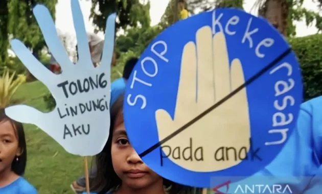 Anwar BAB Mengaku Alami Kekerasan dari Fans, Minta Ibu‑Ibu Stop Cubit saat Foto Bareng