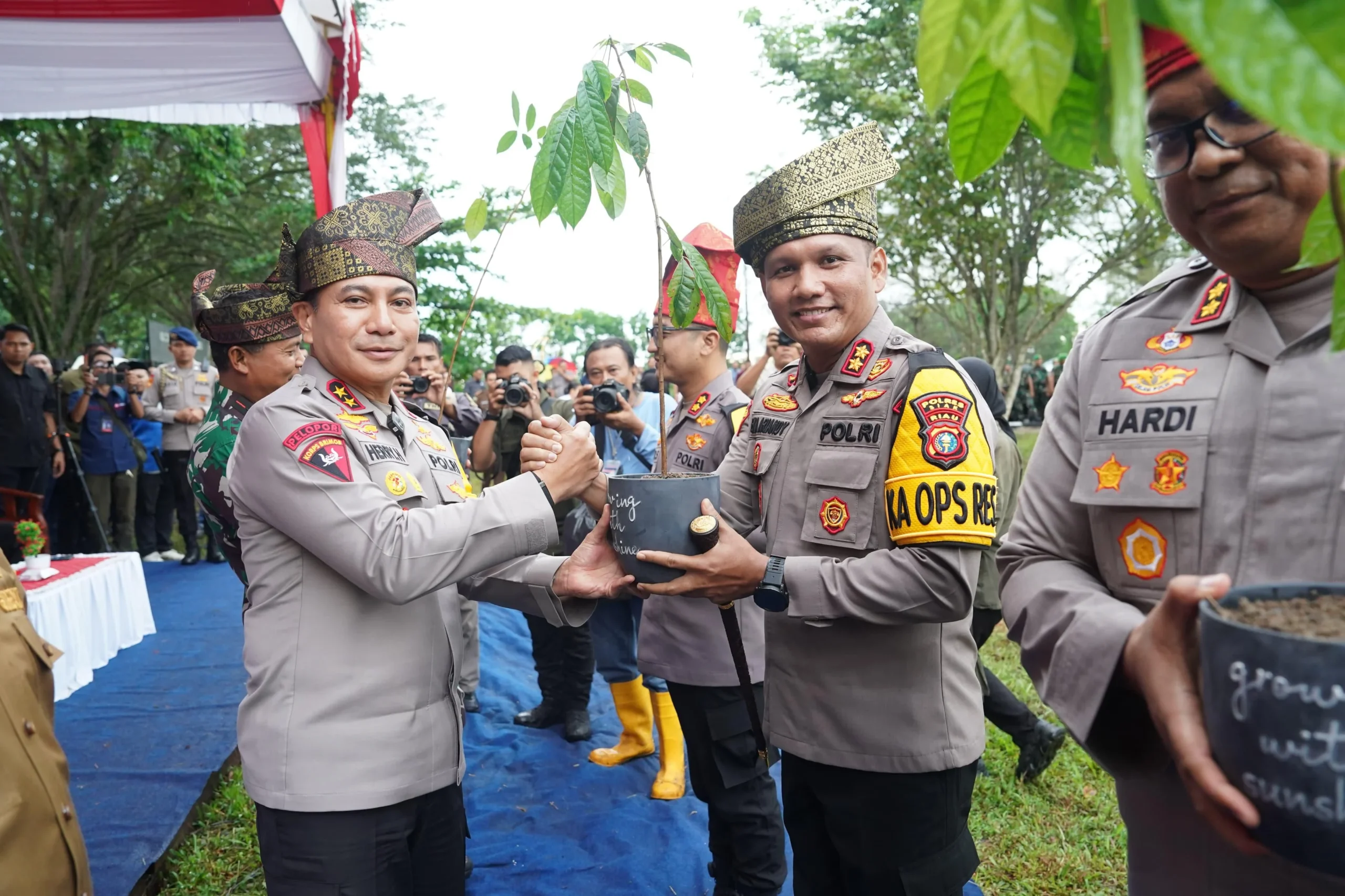 APHI Dorong Penguatan Komitmen Jaga Kelestarian Hutan lewat Kolaborasi Kampus‑Industri dan Pemberdayaan Masyarakat