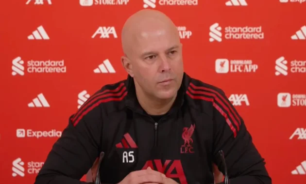 Arne Slot Tetap Pimpin Liverpool: Bagaimana Manajer Belanda Ini Menghadapi Tekanan dan Menatap Liga Champions