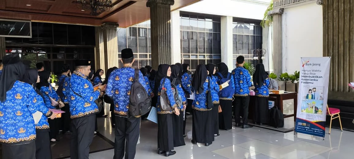 ASN Kota Semarang Mulai WFH Setiap Jumat: Langkah Efisiensi yang Dijanjikan Hemat BBM