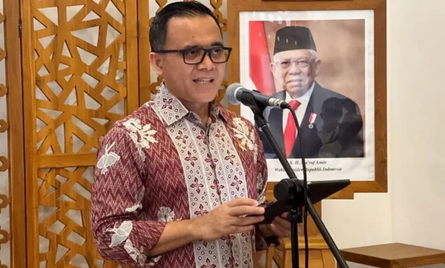 ASN WFH Segera Diterapkan, Pemerintah Tekankan Pelayanan Publik Tetap Lancar ASN WFH Segera Diterapkan, Pemerintah Tekankan Pelayanan Publik Tetap Lancar