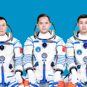Astronaut Shenzhou-21 Selesaikan Rangkaian Spacewalk Ketiga