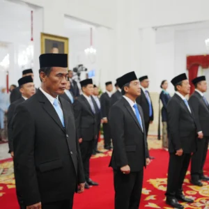 Aturan Baru: Mentan Amran Sulaiman Dapat Beri Pertimbangan Tertulis untuk Pengangkatan dan Pemecatan Direksi serta Dewan Pengawas BUMN Pertanian