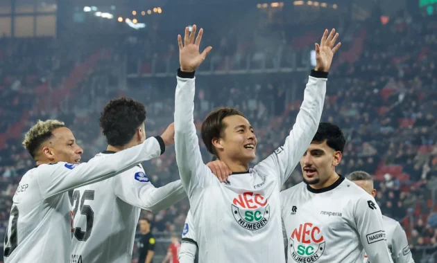 AZ Alkmaar Tumbangkan NEC 5-1, Angkat Trofi KNKNVB Cup 2025/26 dengan Gemilang