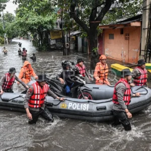 Banjir di Jakarta Selatan Mulai Surut, Dampak dan Upaya Penanggulangan
