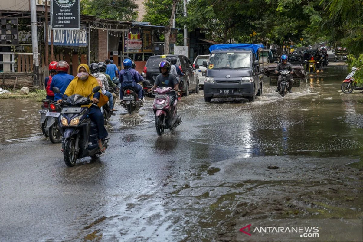 Banjir Mengancam Sulawesi Tengah: Waspada Hujan Lebat, Upaya Pengendalian Diperkuat