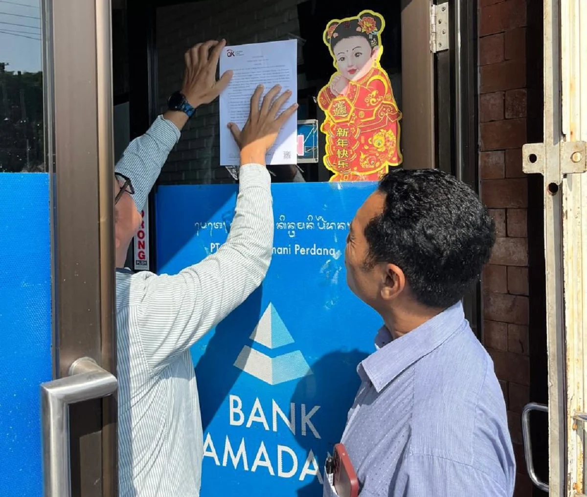 Bank Bangkrut Bertambah! OJK Cabut Izin BPR Pembangunan Nagari, Apa Dampaknya bagi Nasabah?