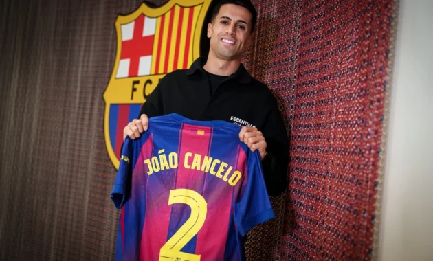 Barcelona Gencar Pilihan: Joao Cancelo atau Alejandro Grimaldo?