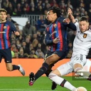 Barcelona Siapkan Rp1,5 Triliun dari Penjualan Kounde untuk Beli Alessandro Bastoni