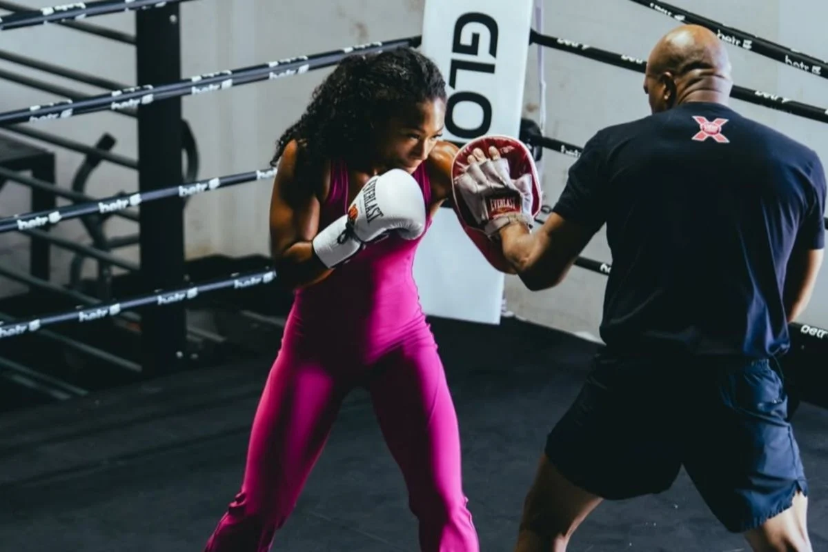 Baumgardner Pertaruhkan Tiga Sabuk Juara Dunia Saat Hadapi Shin