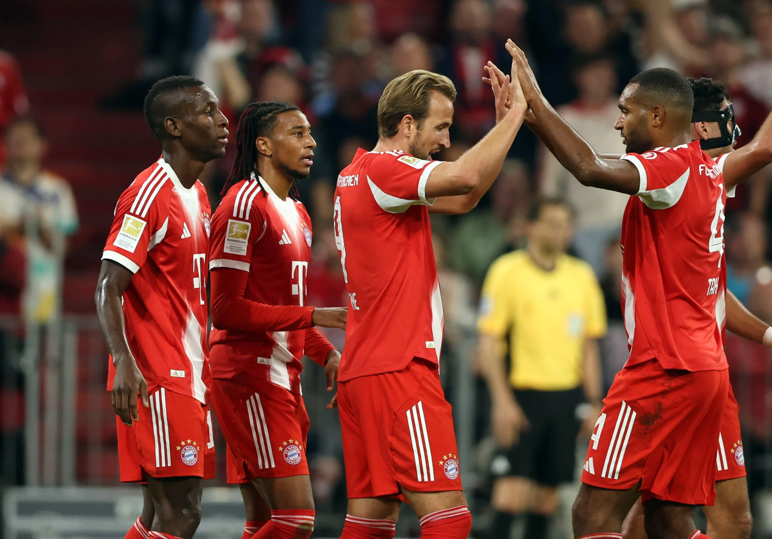 Bayern München Bangkit Lumat Freiburg 3-2 dalam Laga Dramatis