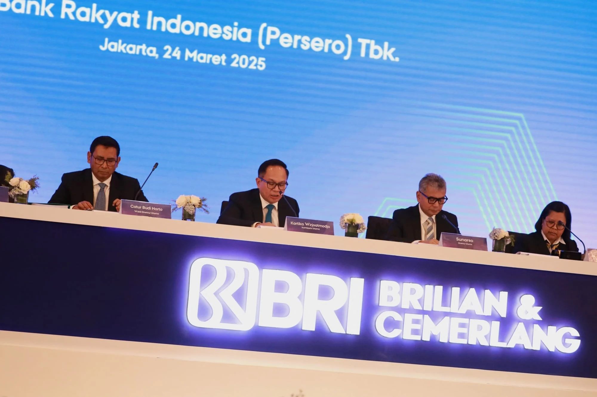 BBRI: Saham Bank Rakyat Indonesia Siap Mengukir Momentum Krusial di Tengah Rebound IHSG