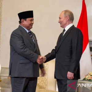 Bertemu Putin, Prabowo Jajaki Peluang Kerja Sama Strategis Indonesia–Rusia