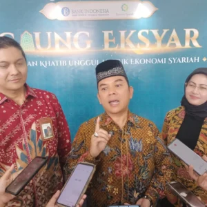 BI Jabar Luncurkan Buku "Gaung Eksyar" Dorong Literasi Syariah