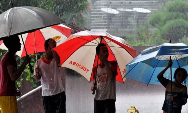 BMKG: Hujan Ringan Berpotensi Guyur Jakarta pada Rabu