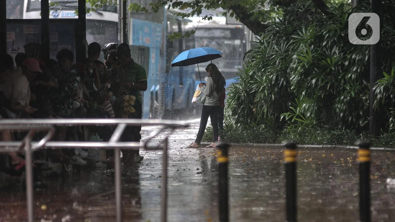 BMKG: Jakarta Diprakirakan Hujan Ringan Hingga Jumat Sore