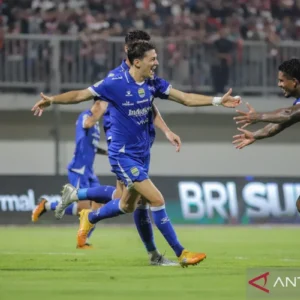 Borneo Tempel Ketat Persib Usai Balikkan Keadaan Lawan PSM