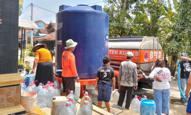 BPBD Kudus siapkan 12 tandon air "mobile" untuk atasi kekeringan