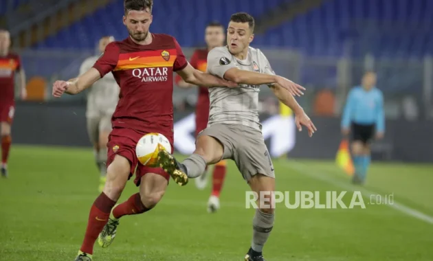 Bryan Cristante: Kapten Roma Siap Pimpin Gelandang Bertahan di Laga Krusial Inter vs Roma