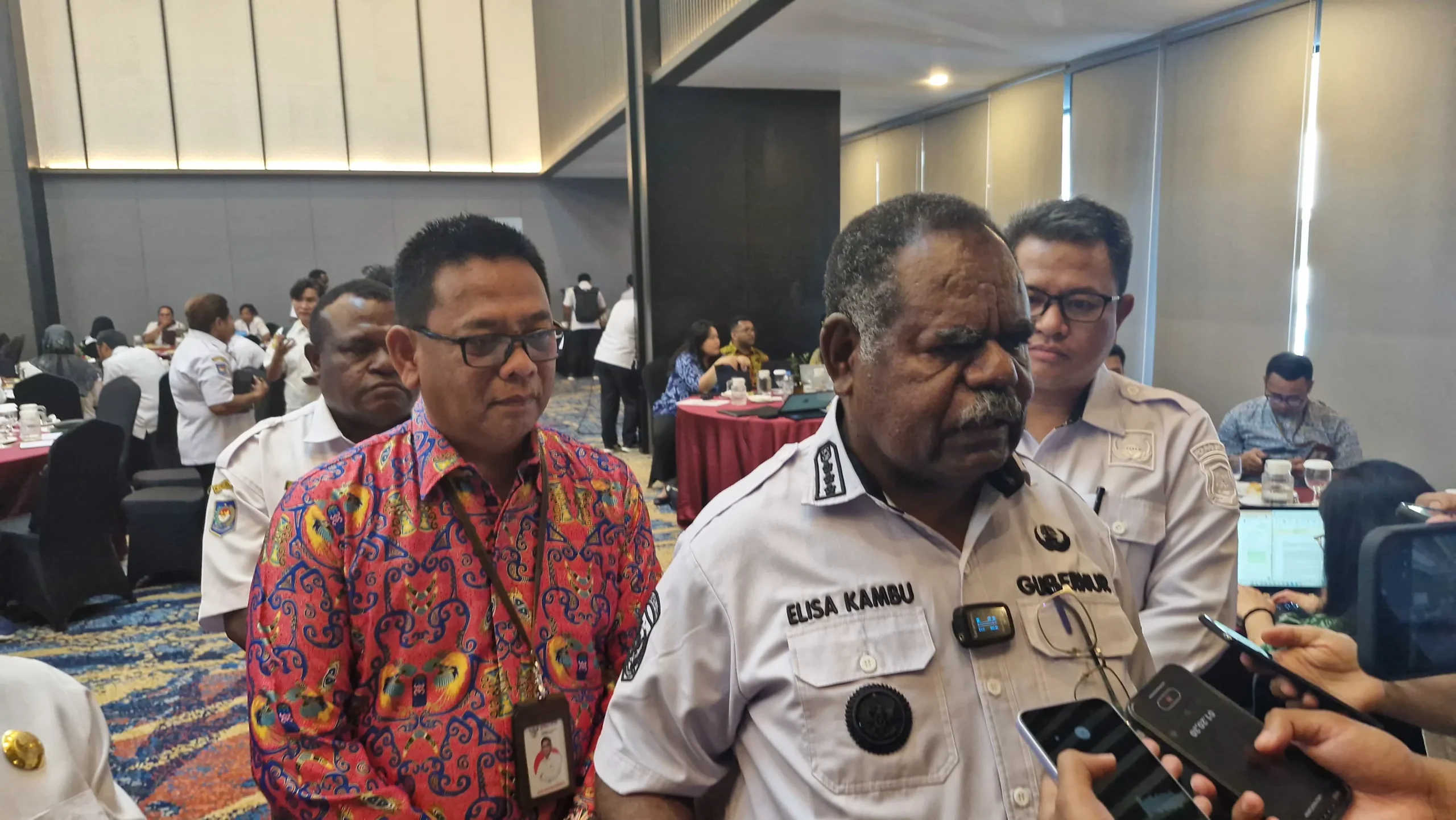 Bupati Indonesia Bersinar: Penghargaan, Infrastruktur, dan Tantangan Hukum dalam Satu Laporan Lengkap