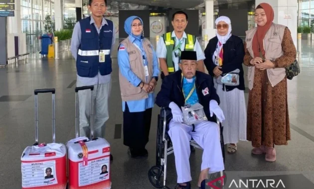 Calon Haji Sakit Saat Transit di Kualanamu, Dipulangkan ke Solo