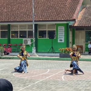 Car Free Day Jakarta Jadi Ajang Peringatan Hari Kartini dan Pelestarian Seni Budaya