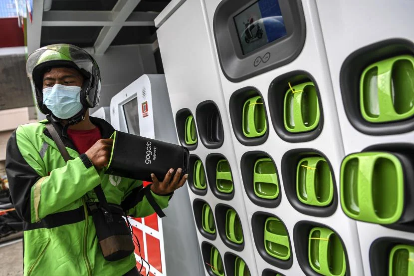 CATL Hadirkan Stasiun Tukar Baterai dengan Pengisian Penuh 6 Menit