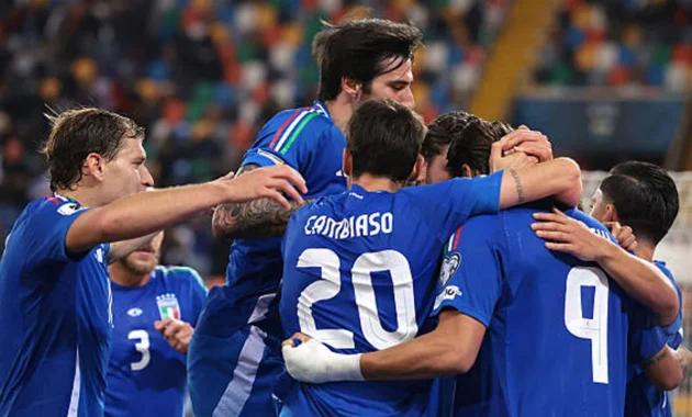 Conte Siapkan Potongan Gaji Besar, Namun Harapan Kembali ke Timnas Italia Tetap Menggoda