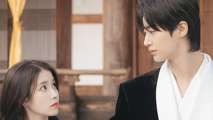 Daftar Lengkap Pemeran Perfect Crown: Dari IU Hingga Aktor Pendukung yang Membuat Drama Ini Jadi Viral