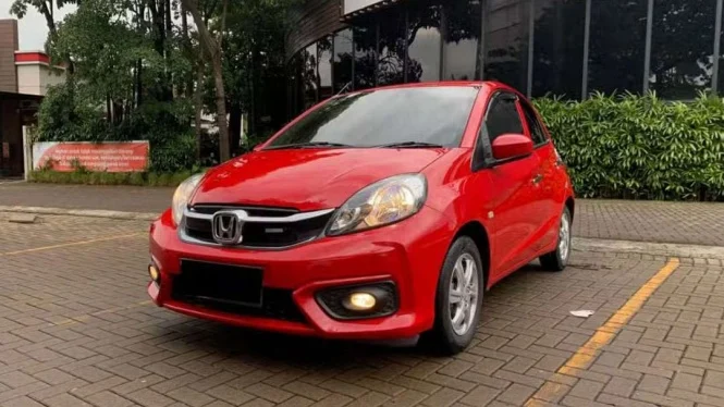 Daftar Mobil Bekas 2026 Paling Worth It di Bawah Rp100 Jutaan – Waspada Odometer dan Suntikan Penjual!