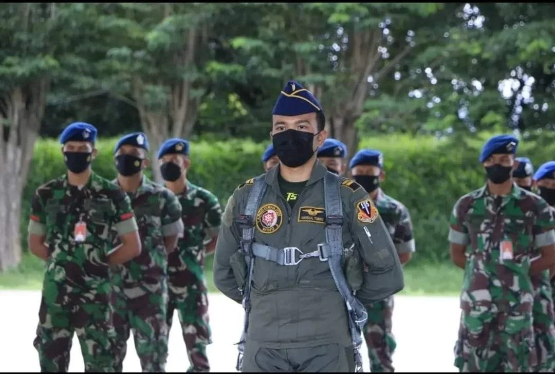 Danlanud Iswahjudi Beri Apresiasi Tinggi pada Lettu Pnb Dentang atas Penerbangan Solo F-16