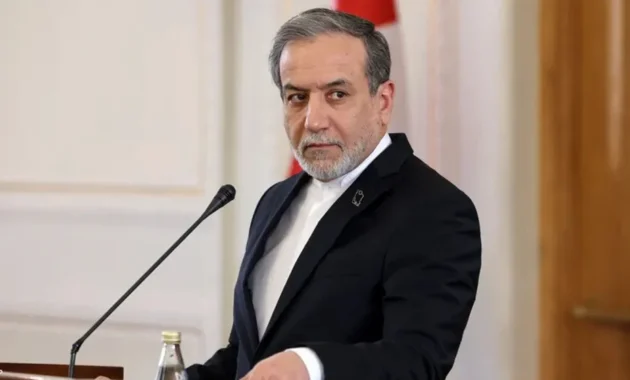 Delegasi Iran Tiba di Pakistan untuk Perundingan dengan AS Delegasi Iran Tiba di Pakistan untuk Perundingan dengan AS