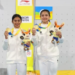 Desak Made/Kadek Asih pecahkan rekor dunia "speed relay" di China