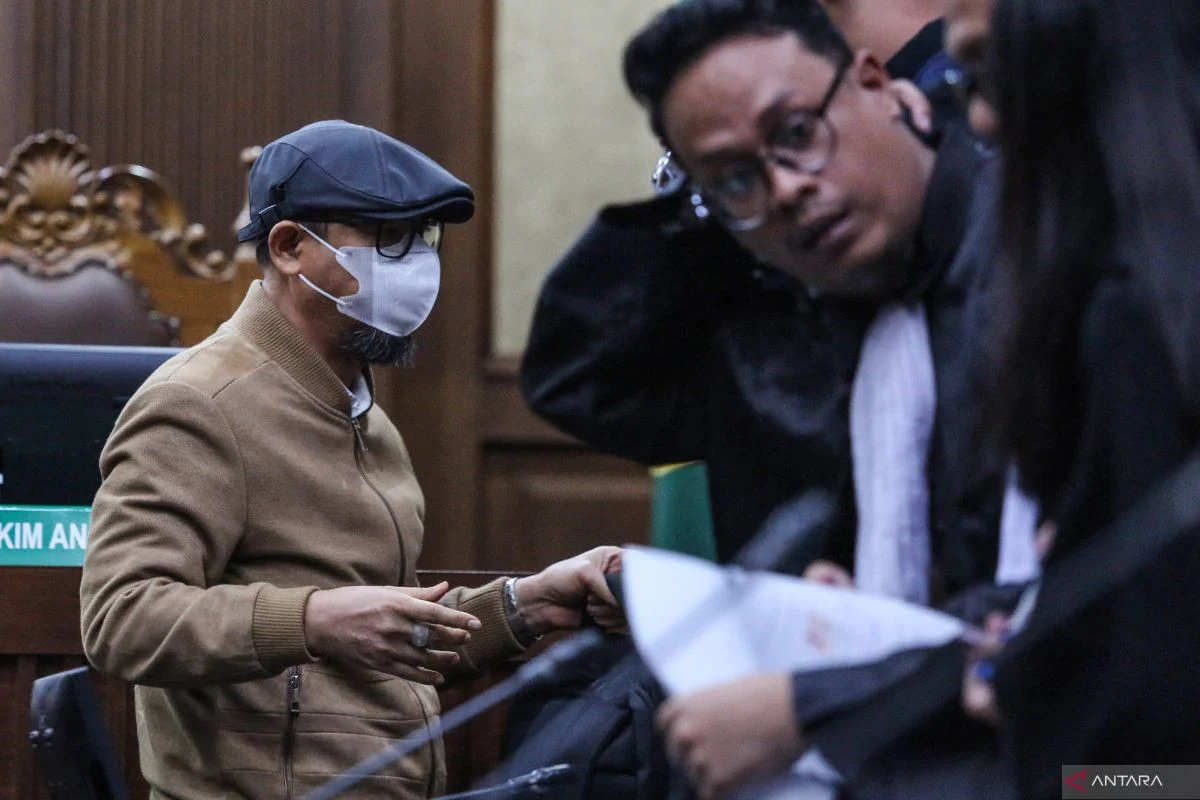 Dewi Perssik Polkas Akun Facebook Pencatut Nama, Ancaman Hukuman 10 Tahun Penjara