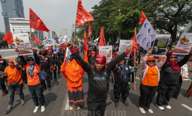 Disnaker Gencar Lakukan Aksi: Dari Perlindungan Jamsostek hingga Kompetisi Buruh, Kolaborasi Industri, dan Upaya Anti‑Diskriminasi