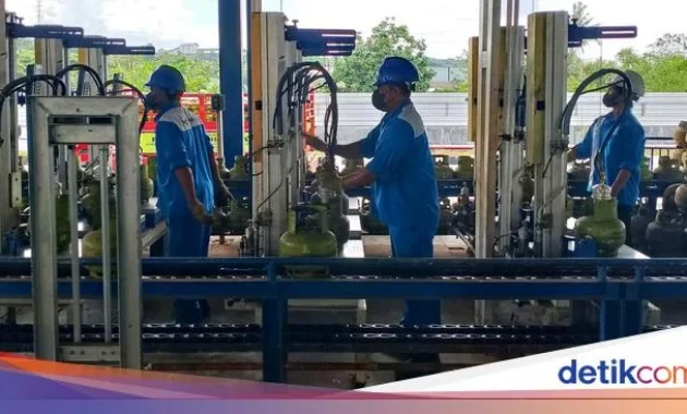 Distribusi Pasokan LPG Dijaga, Pengiriman ke Sumbawa Andalkan Armada Laut